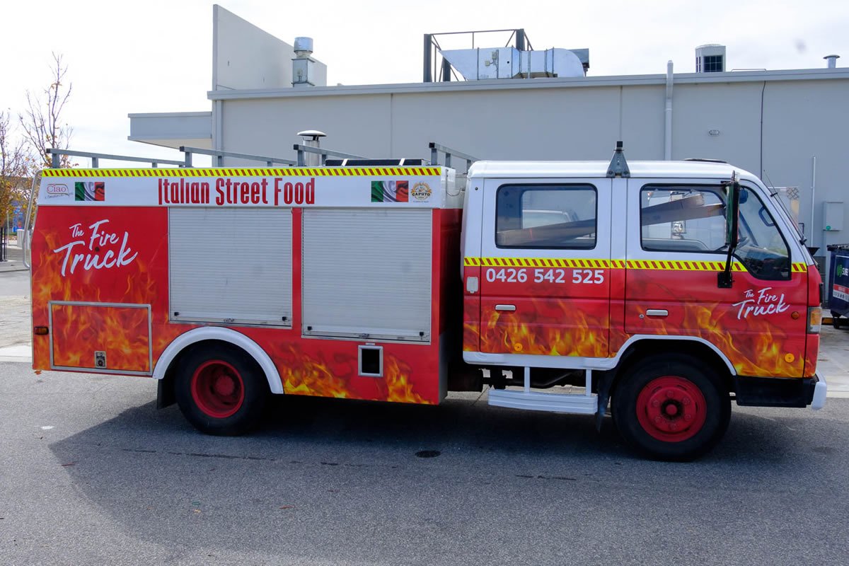 Mobile pizza catering Perth 